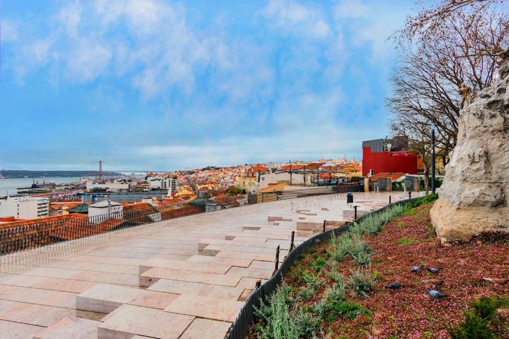 Bica'S River View Duplex Lisboa Eksteriør billede